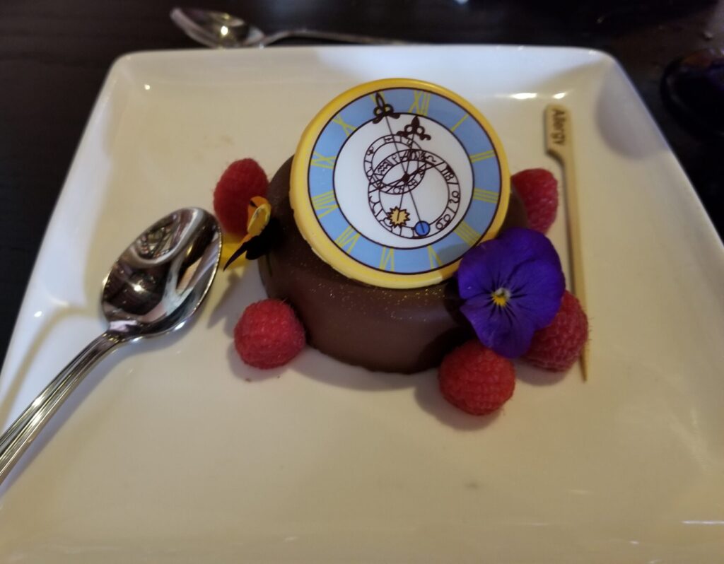 2024 Disney Dining Plan Restaurant Guide at Walt Disney World