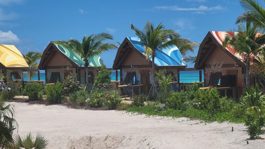 Disney Lookout Cay at Lighthouse Point Family Cabanas