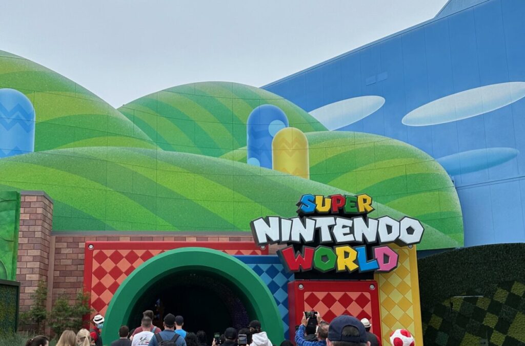 Super Nintendo World Entrance